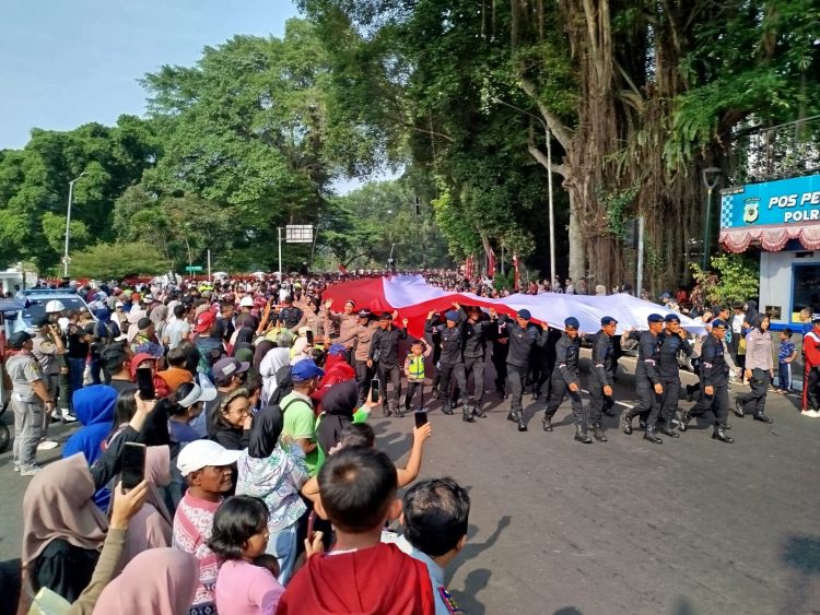 3.400 Peserta Bentangkan Bendera Raksasa di Kirab FMP 2026 Kota Bogor
