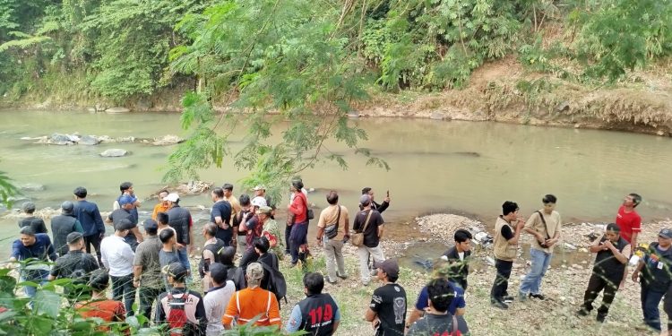 Hari Terakhir Pencarian ASN Pemkot Bogor yang Hilang di Sungai Cisadane. Foto: Dok. BogorOne
