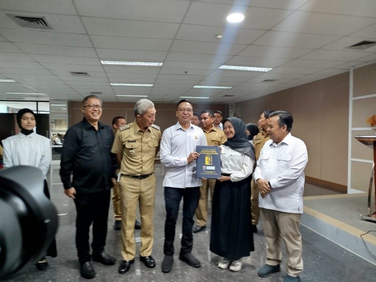 DPRD Kota Bogor Kawal Bansos Ijazah Hingga 100 Persen Terealisasi