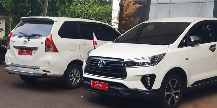 kendaraan operasional