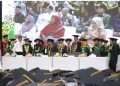 Mentan Amran Beri Modal Kerja untuk Wisudawan Yatim Piatu: “Sudah Lulus, Saatnya Mandiri dan Membahagiakan Orang Tua”