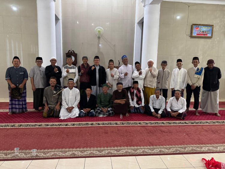 Pengajian Bulanan Masjid Jami Al-Ihsan Hadirkan Ustadz Iwan Januar