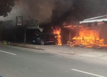 Kebakaran di Jalan Paledang, Rumah Makan Warmindo hingga Mobil Ludes Terbakar