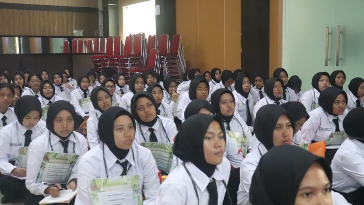 Bela Negara Jadi Pondasi Awal Mahasiswa Baru Polbangtan Kementan