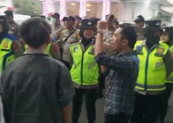 Diduga Tak Kantongi PBG dan SLF, GESTUR Demo Balai Kota Bogor Desak Penyegelan Gerai Minimarket