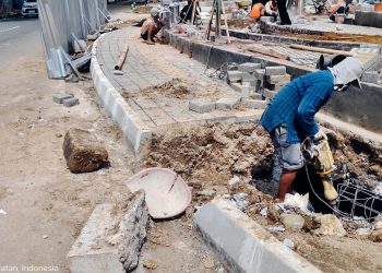 Diduga Abaikan Pengawasan Drainase, Proyek Trase Batutulis Picu Banjir dan Kerusakan Permukiman