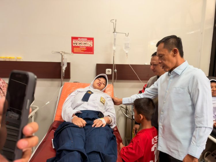 Diduga Akibat Makanan SPPG, Pemkab Bogor Evaluasi Menyeluruh Program MBG Usai 417 Siswa di Dramaga Sakit