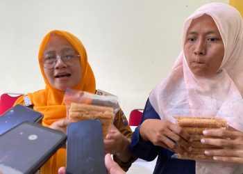 Kelurahan Tajur Banggakan Kue Semprong Buatan Bu Premi hingga Kecap Bemo